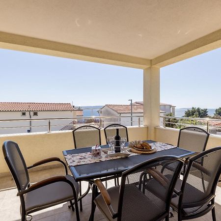 Apart Sa Terasom 250M Od Plaze,Parking,Wi Fi,Rostilj 特罗吉尔 外观 照片