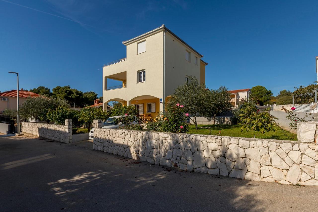 Apart Sa Terasom 250M Od Plaze,Parking,Wi Fi,Rostilj 特罗吉尔 外观 照片
