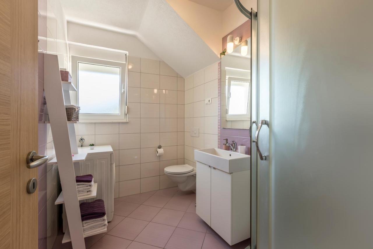 Apart Sa Terasom 250M Od Plaze,Parking,Wi Fi,Rostilj 特罗吉尔 外观 照片