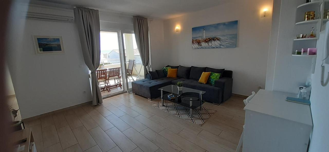 Apart Sa Terasom 250M Od Plaze,Parking,Wi Fi,Rostilj 特罗吉尔 外观 照片