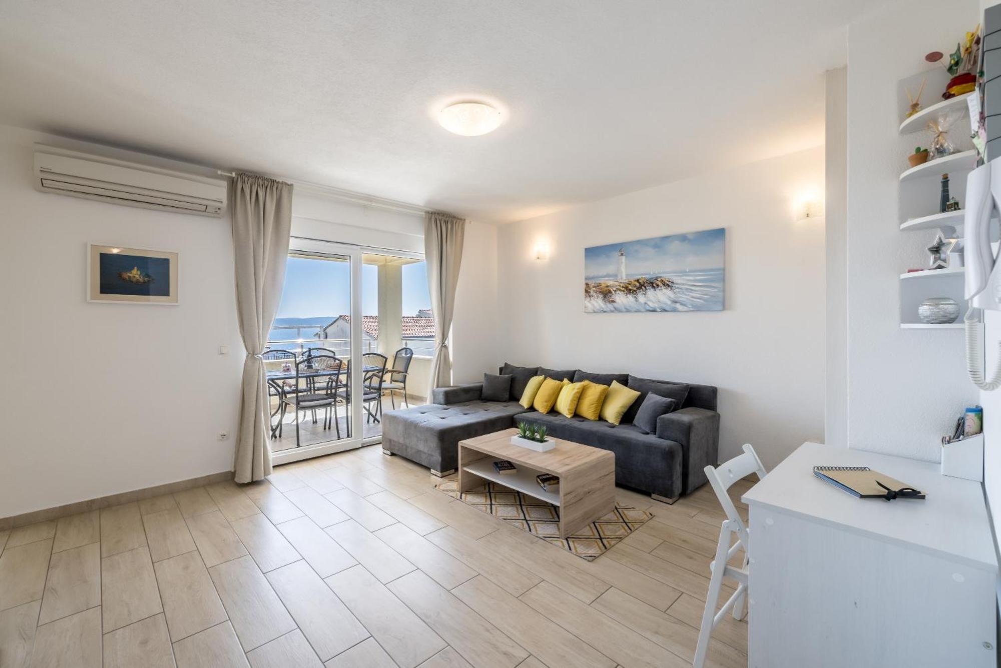 Apart Sa Terasom 250M Od Plaze,Parking,Wi Fi,Rostilj 特罗吉尔 外观 照片