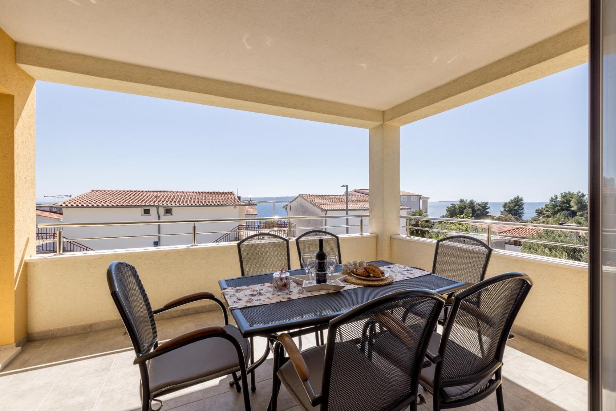 Apart Sa Terasom 250M Od Plaze,Parking,Wi Fi,Rostilj 特罗吉尔 外观 照片
